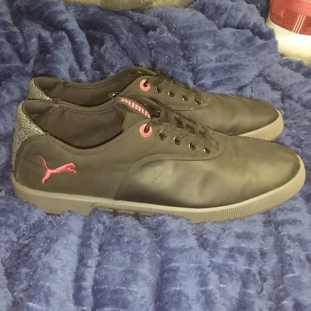 Puma Tennis Shoes